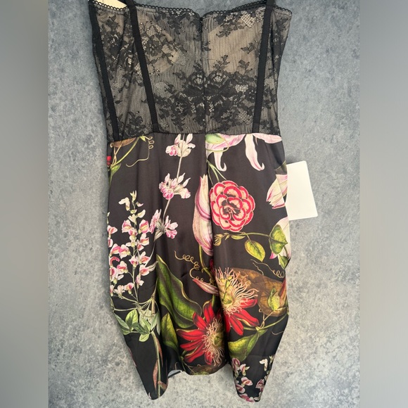 Katie May Whisper Dress - Picture 11 of 12